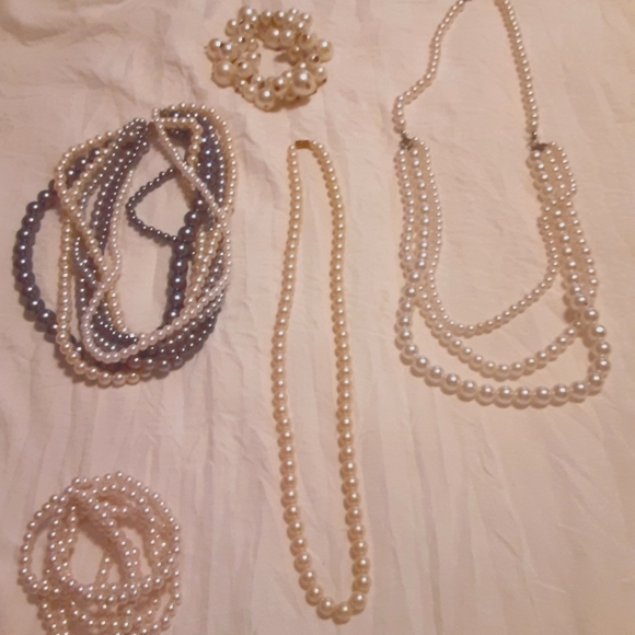 Pearl Fashion Jewlery Lot - Picture 1 of 4
